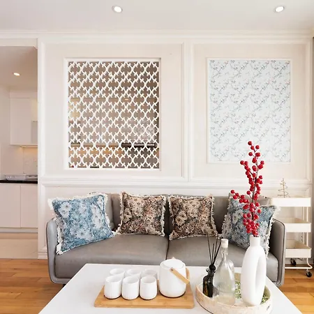 Leman Luxury 3 Bedroom Apartment By Chloe